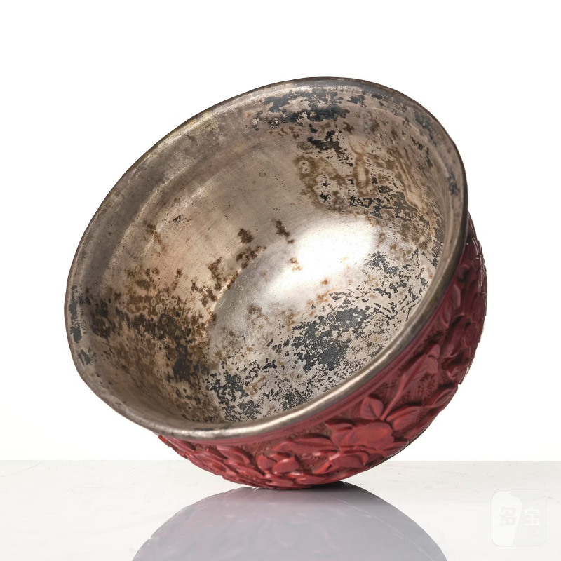 A lacquer bowl with silvered lining, - 图5